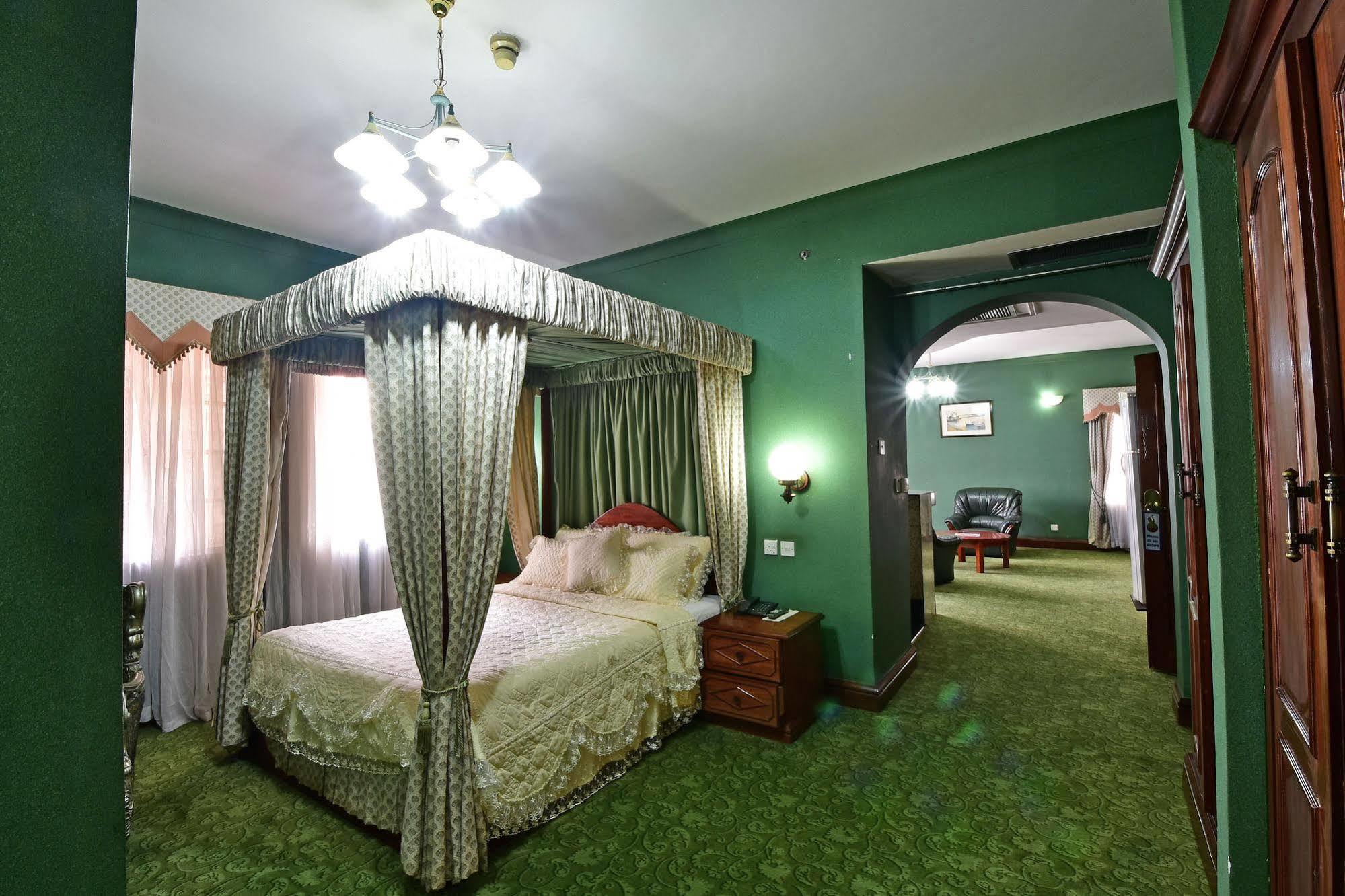 Grand Imperial Hotel Kampala Zewnętrze zdjęcie